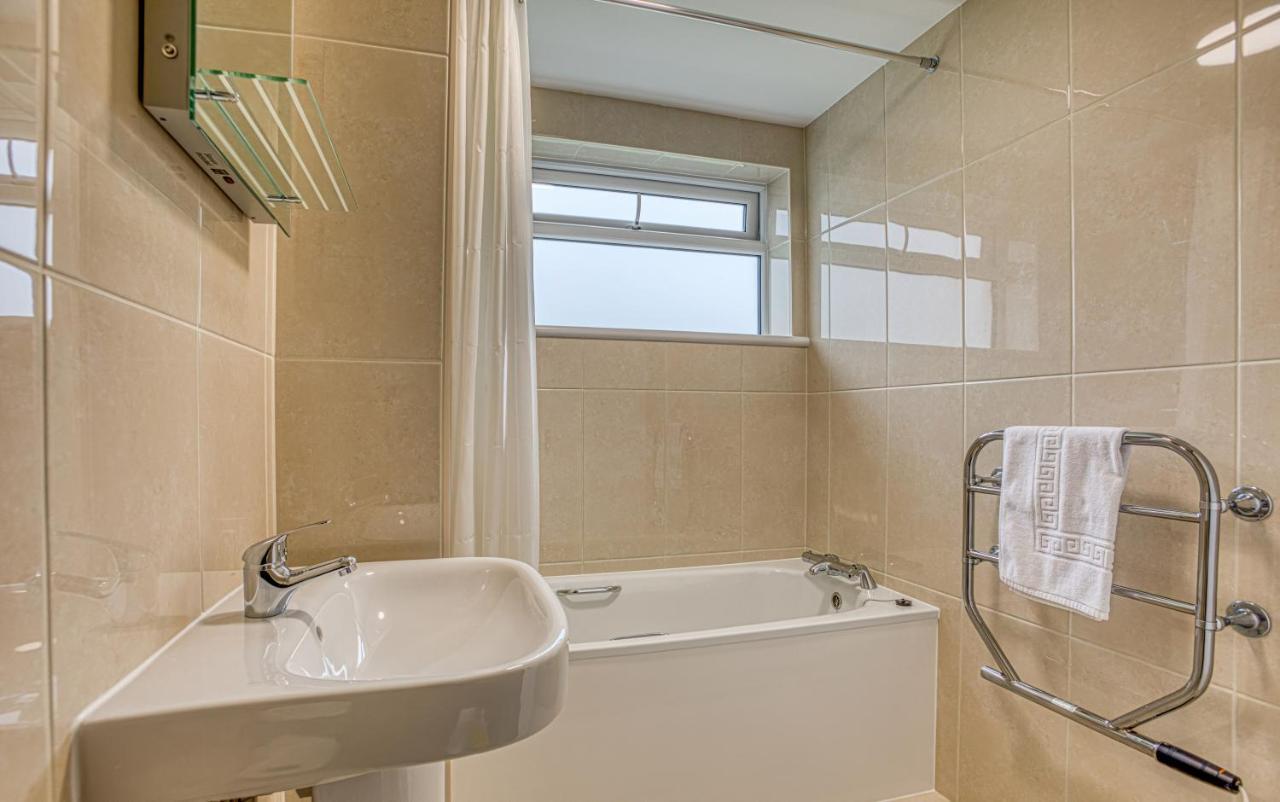 Ilex Lodge Saint Peter Port Dış mekan fotoğraf